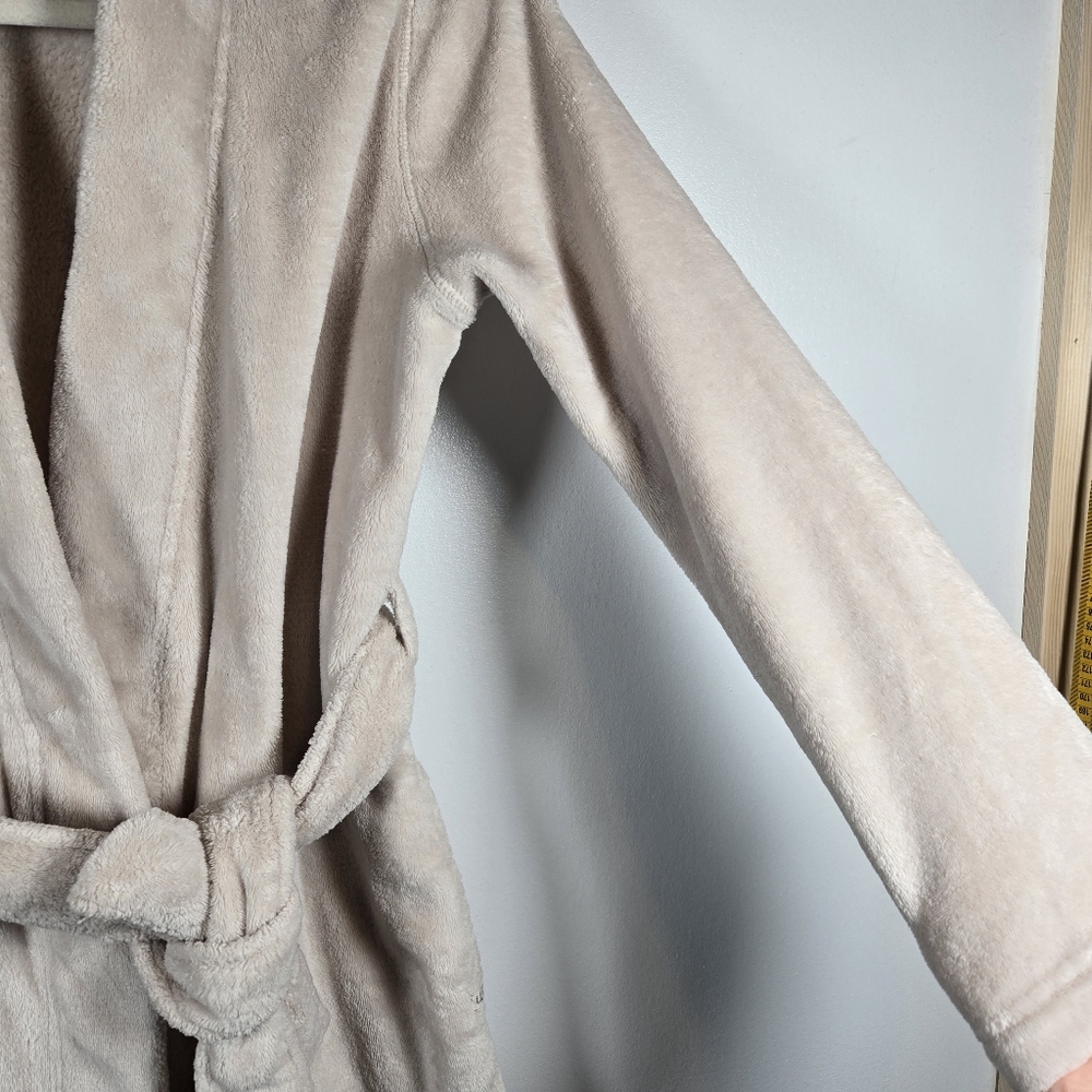 UGG Women's Cream Robe - Picture 7 of 16